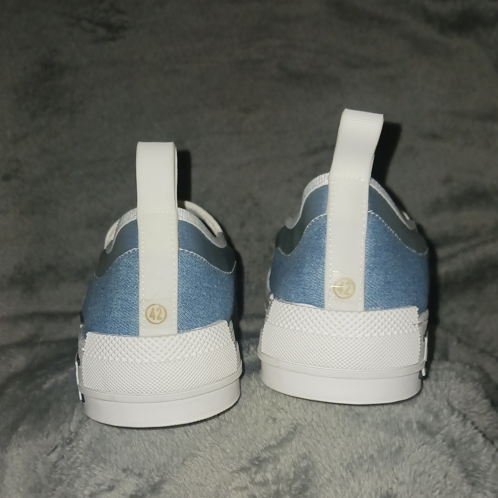 Dior Blue Canvas Sneakers with White Accents - Picture 5 of 7
